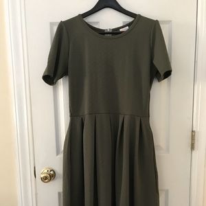 LuLaRoe Amelia